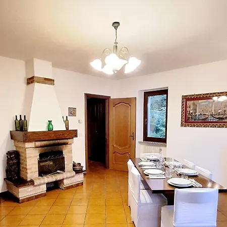 Ca D'roselsa E Paolin Neive