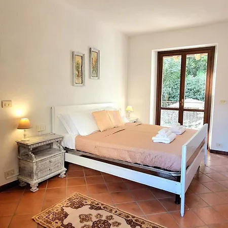 Holiday home Ca D'roselsa E Paolin *