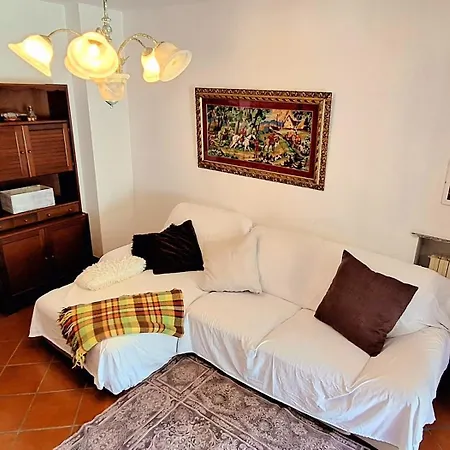 Vakantiehuis Ca D'roselsa E Paolin Neive